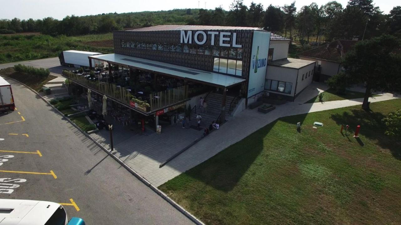 Motel Krnjevo Eksteriør billede