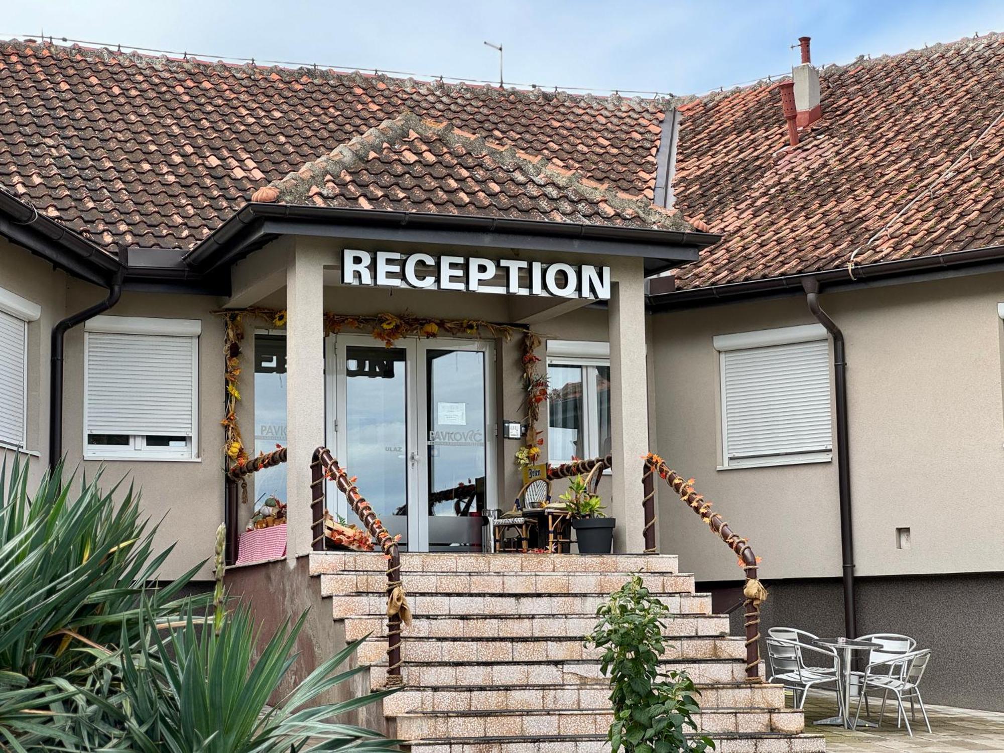 Motel Krnjevo Eksteriør billede