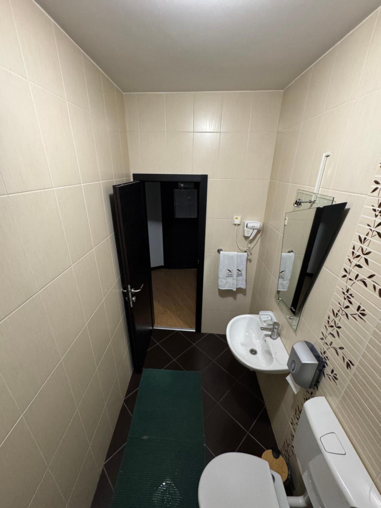Motel Krnjevo Eksteriør billede